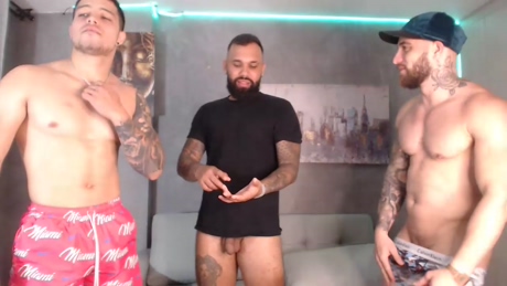 straighthouseofpleasure  10-02-2022